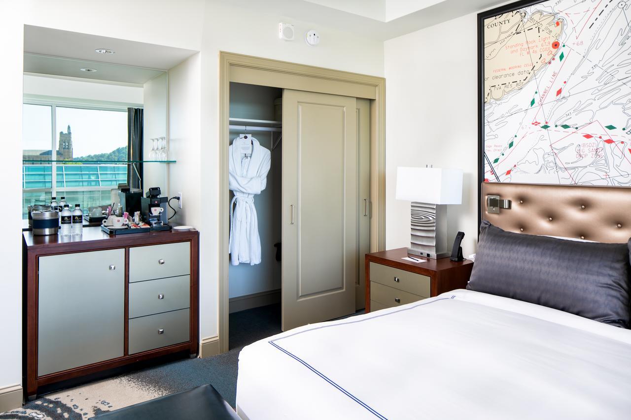 The Tennessean Personal Luxury Hotel Knoxville Exterior photo