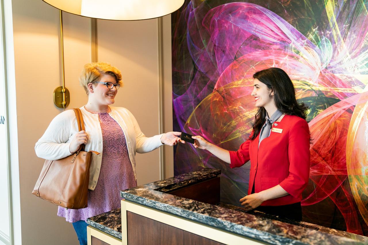 The Tennessean Personal Luxury Hotel Knoxville Exterior photo